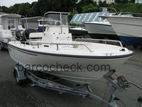 Boston Whaler Outrage 17 avaliação e ficha técnica